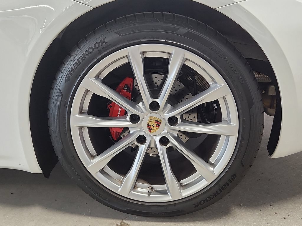 Certified 2024 Porsche 718 Boxster S RWD image 10