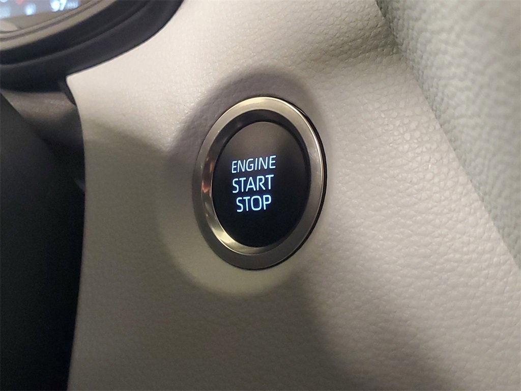 Used 2025 Toyota Corolla FX image 29