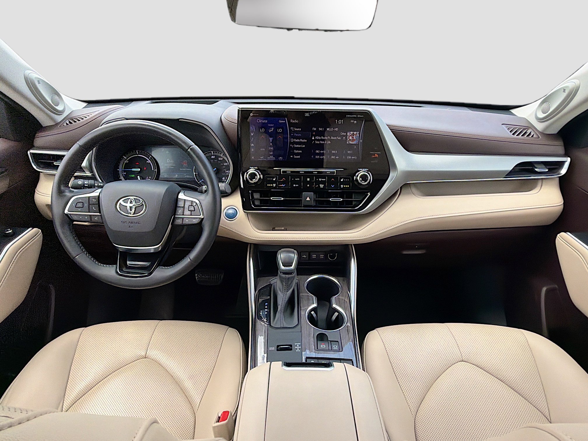 Used 2021 Toyota Highlander Platinum image 16