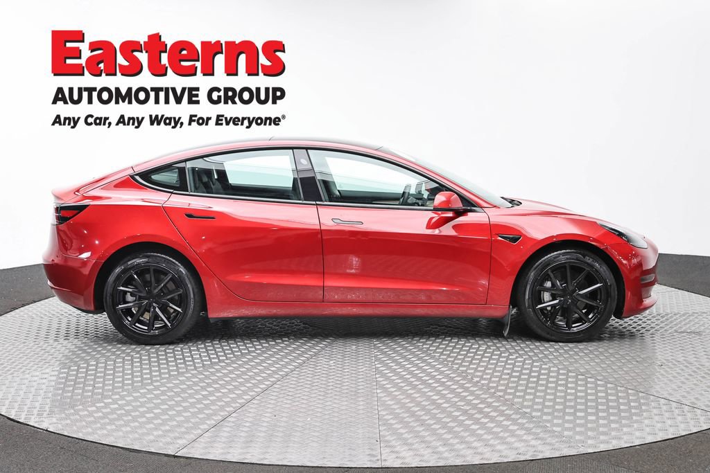 Used 2023 Tesla Model 3 Standard Range RWD image 4