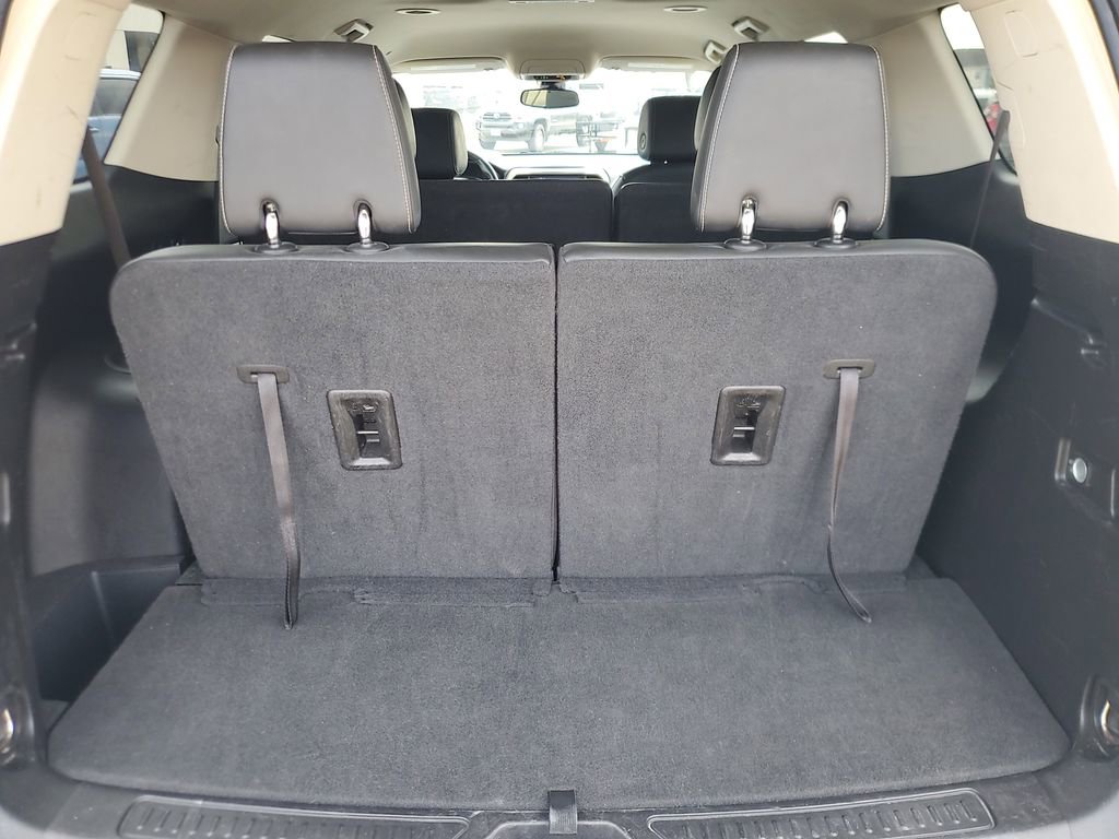 Used 2023 GMC Acadia Denali image 7