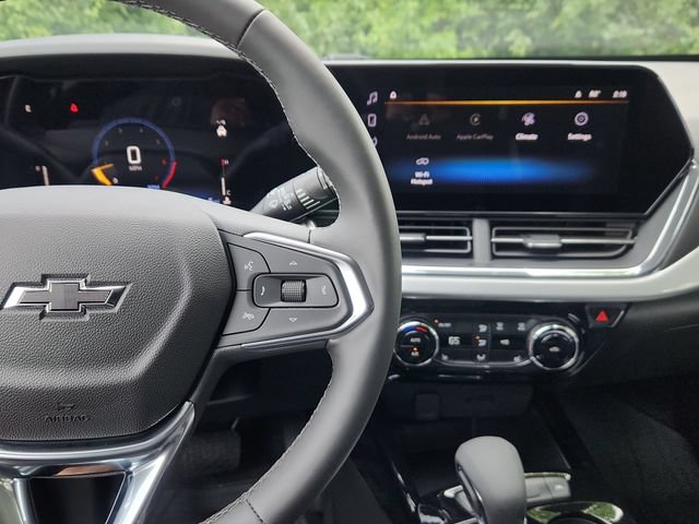 New 2026 Chevrolet Trax LT w/ Driver Confidence Package FWD image 26