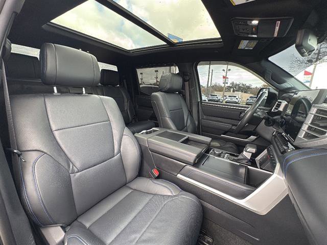 Used 2024 Toyota Tundra Platinum AWD/4WD image 9