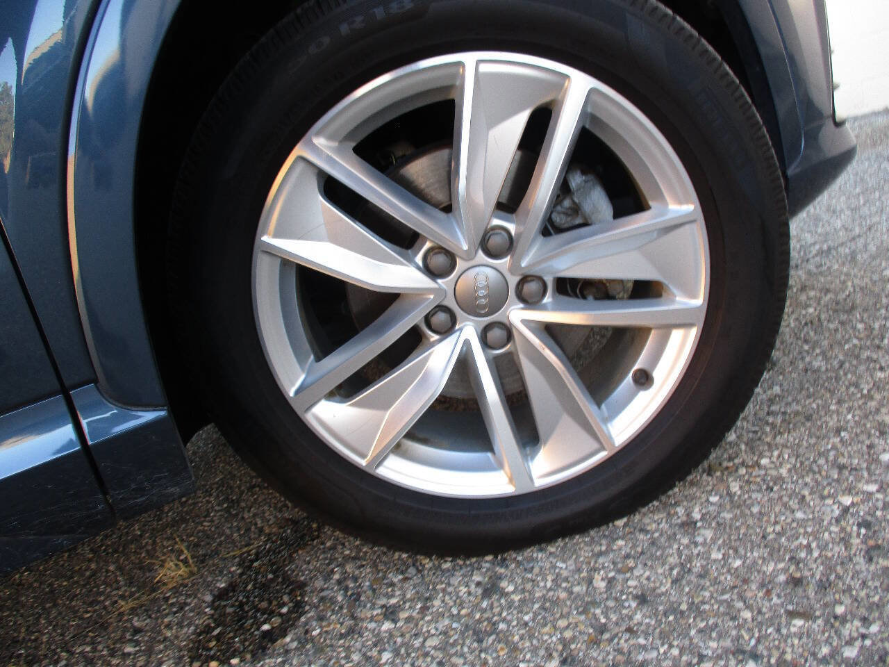 Used 2018 Audi Q3 2.0T Premium Plus w/ Premium Plus Package image 42