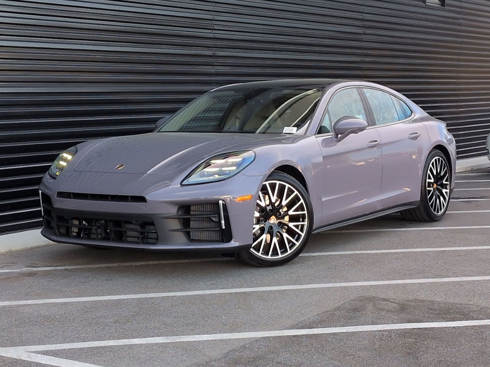 New 2026 Porsche Panamera image 1