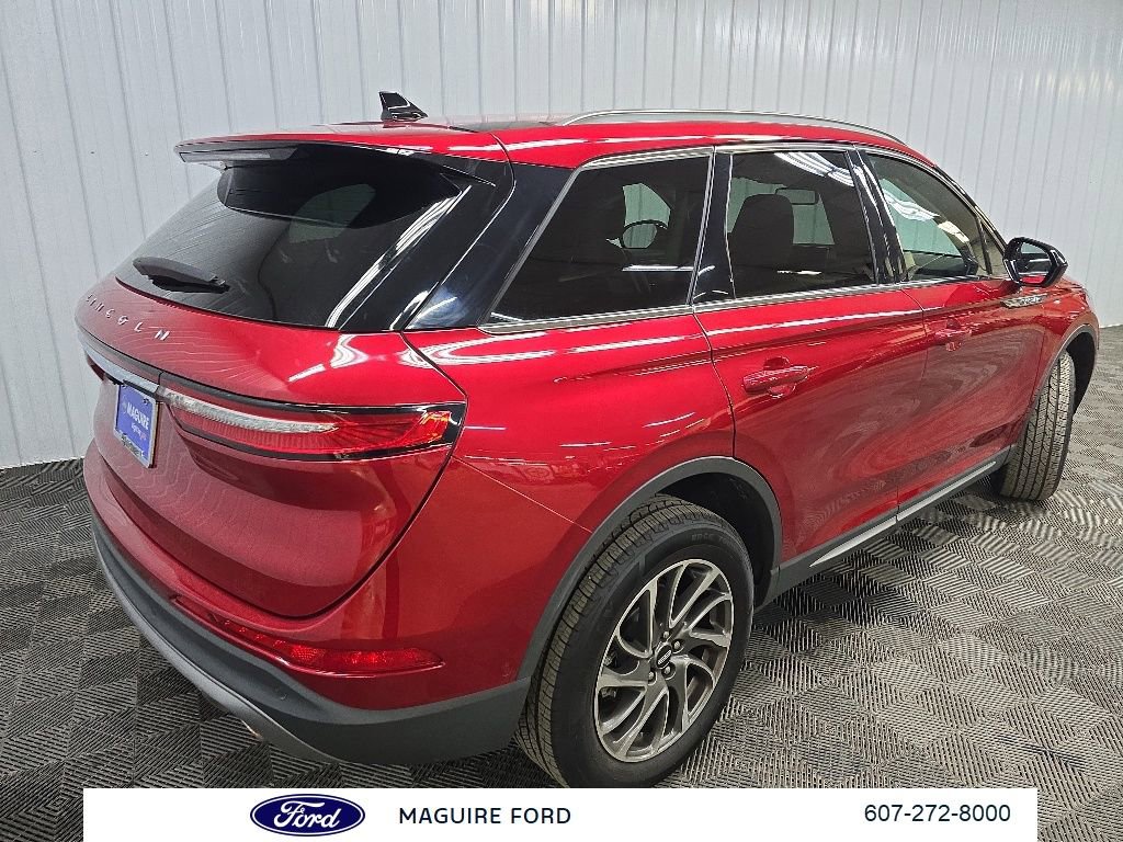 Used 2022 Lincoln Corsair AWD w/ Equipment Group 101A image 12