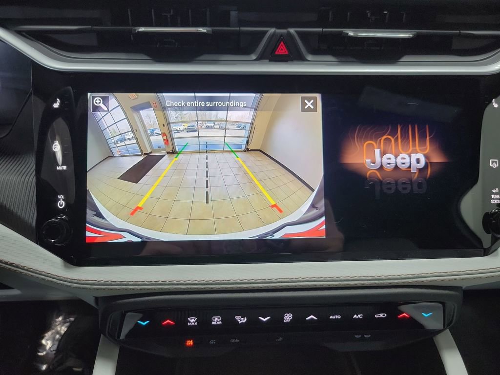 New 2026 Jeep Cherokee Overland image 20