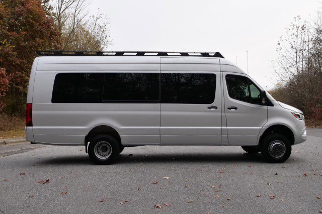 Used 2023 Mercedes-Benz Sprinter 3500 w/ Parking Package image 35