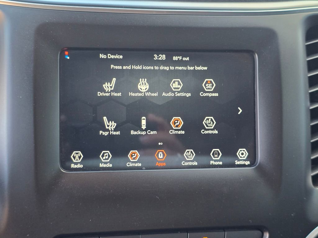 Used 2021 Jeep Cherokee Latitude Plus FWD image 29