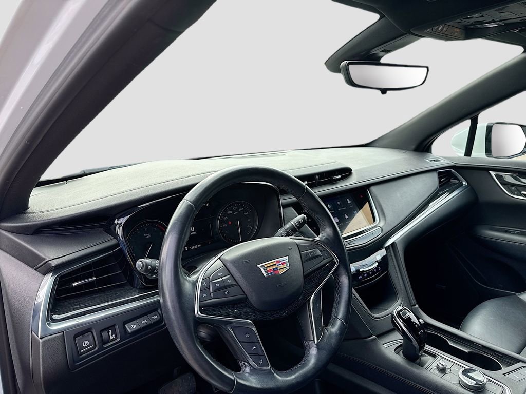 Used 2022 Cadillac XT5 Premium Luxury w/ Technology Package image 12