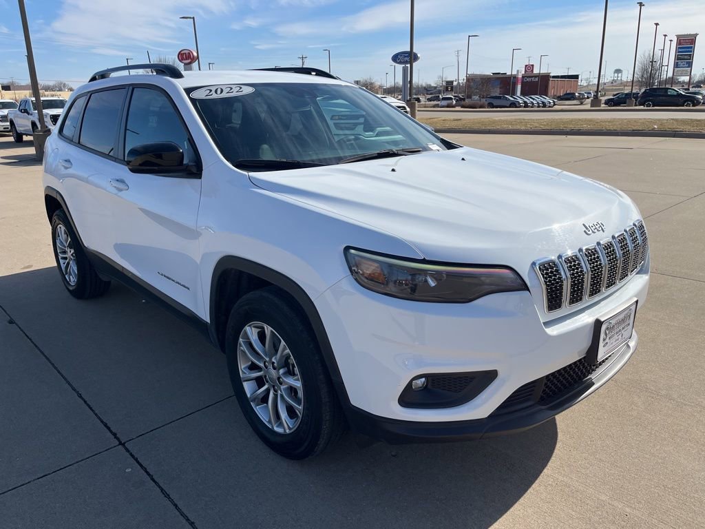 Used 2022 Jeep Cherokee Latitude Lux image 7