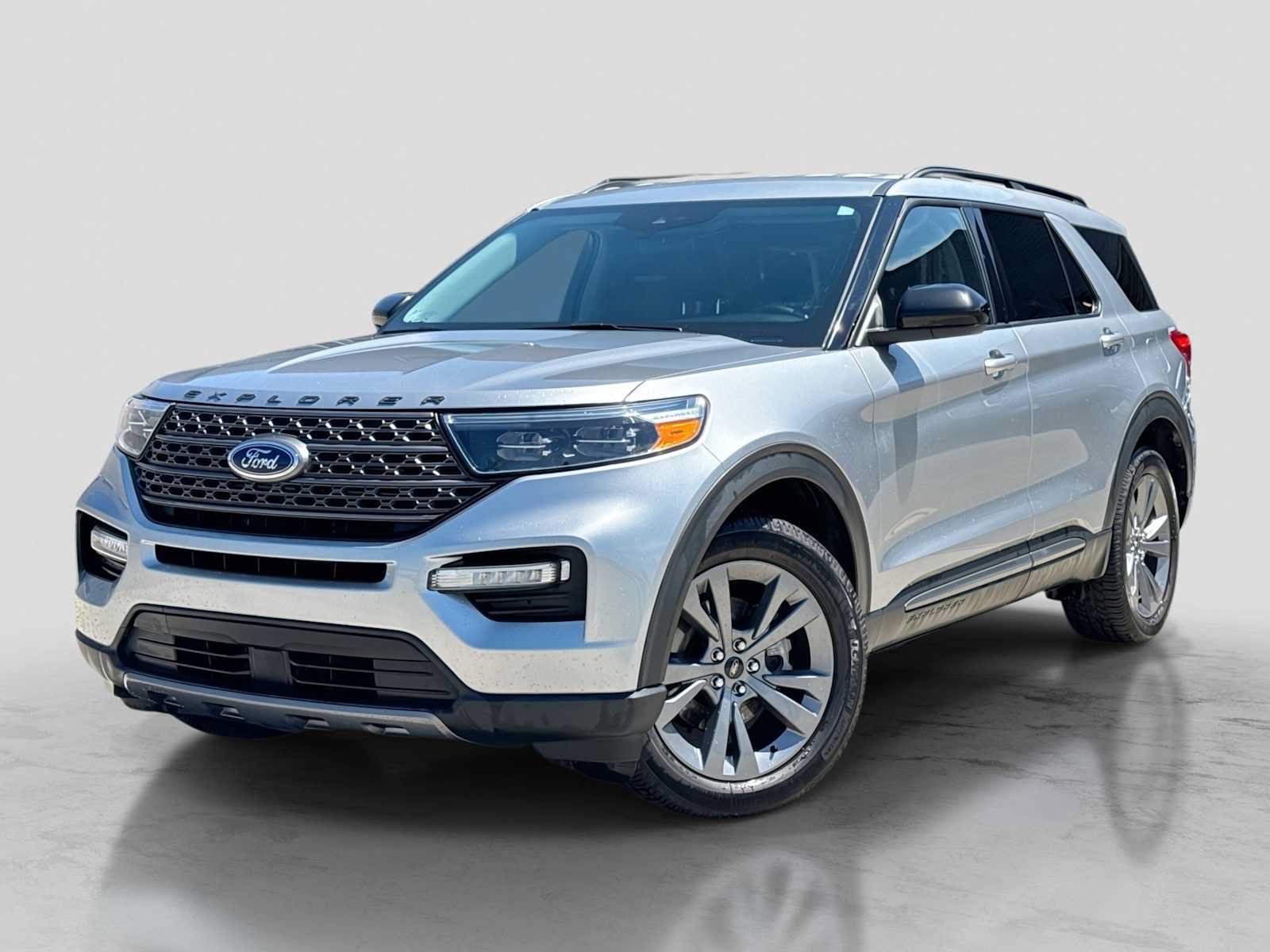 Used 2022 Ford Explorer XLT w/ Equipment Group 202A