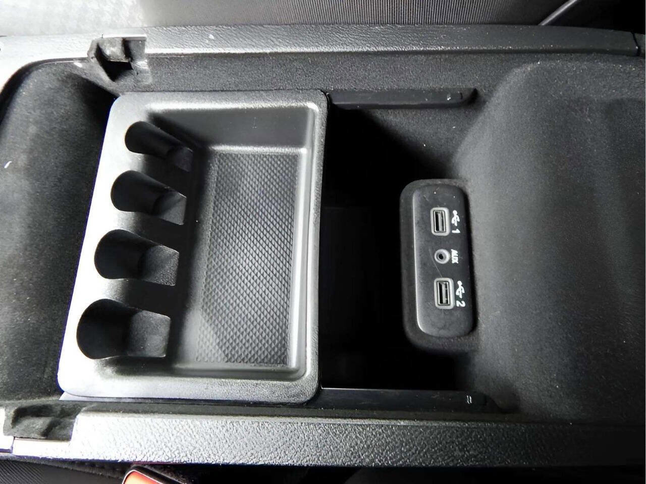 Used 2022 Dodge Charger GT w/ Blacktop Package image 41