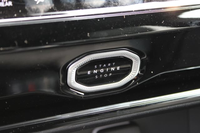 New 2026 Jeep Grand Cherokee Limited AWD/4WD image 23