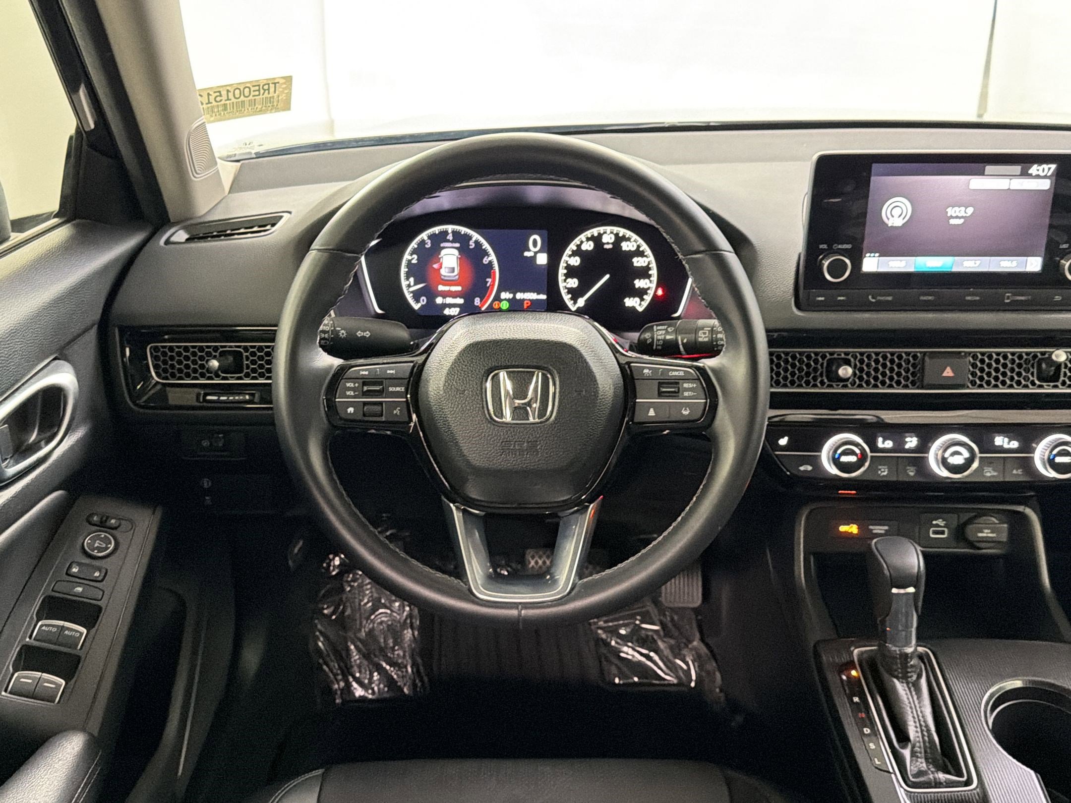 Certified 2024 Honda Civic EX-L image 27