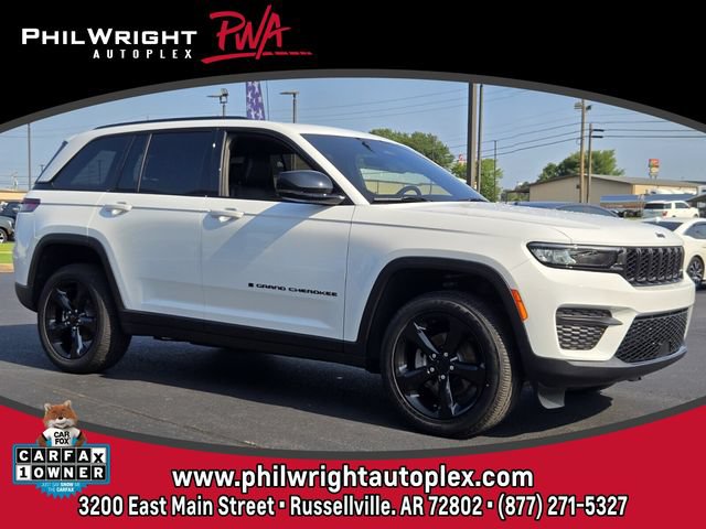 Used 2025 Jeep Grand Cherokee Altitude