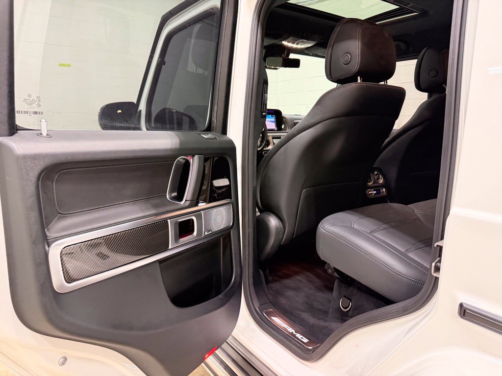 Used 2022 Mercedes-Benz G 63 AMG 4MATIC w/ AMG Performance Package image 40