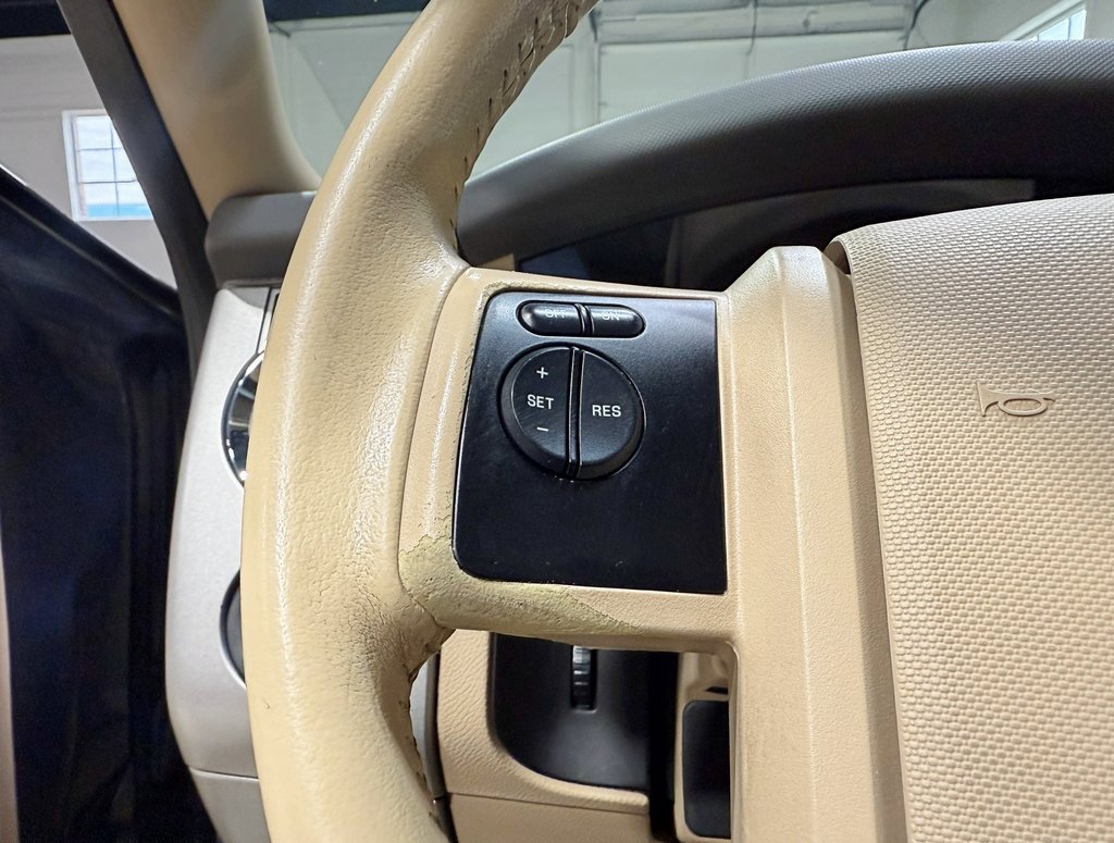 Used 2014 Ford Expedition EL XLT w/ Equipment Group 202A image 12