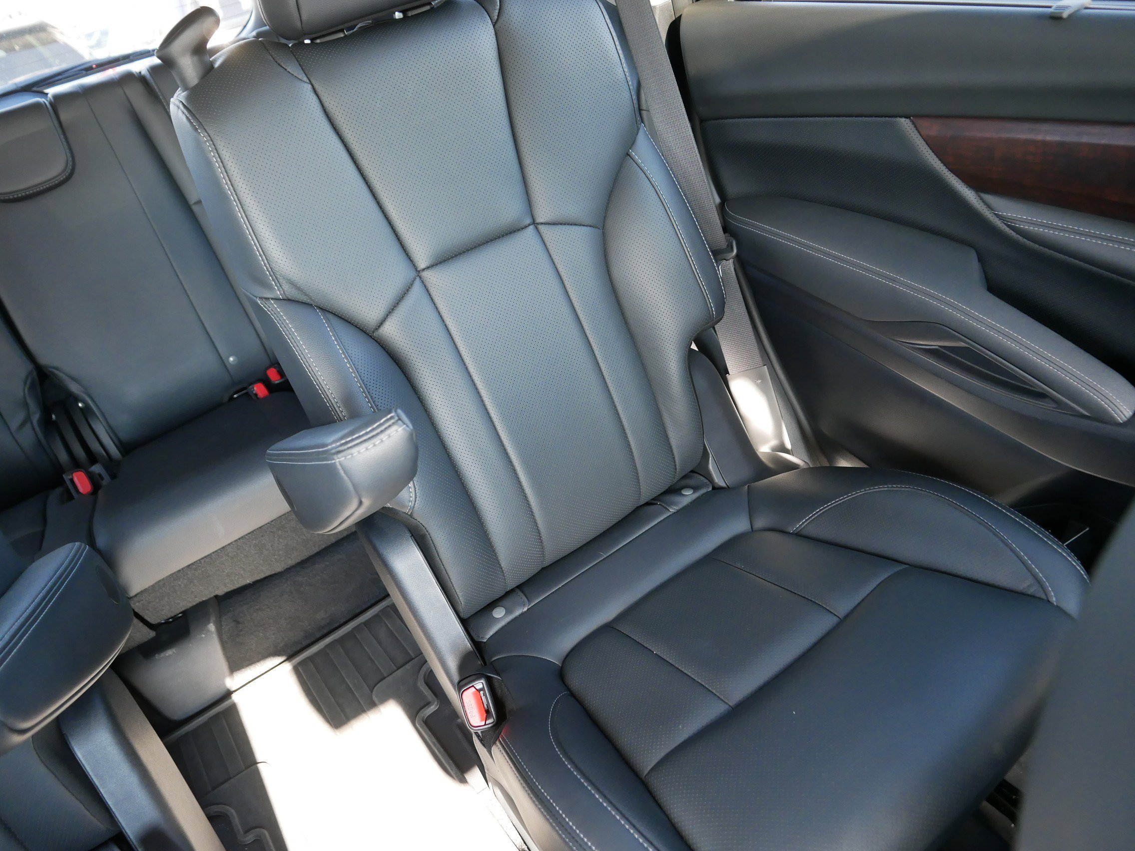 Used 2023 Subaru Ascent Touring image 14