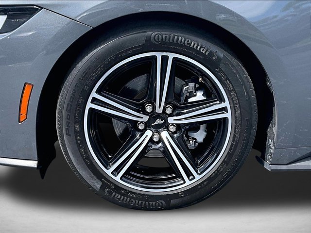 Used 2024 Ford Mustang Premium RWD image 10
