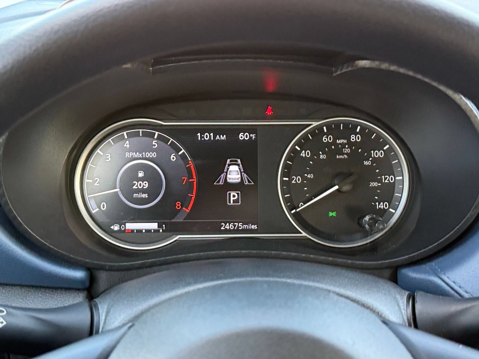 Used 2025 Nissan Versa SV FWD image 39