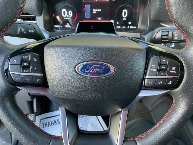 Used 2025 Ford Explorer ST-Line w/ ST-Line Street Pack image 30