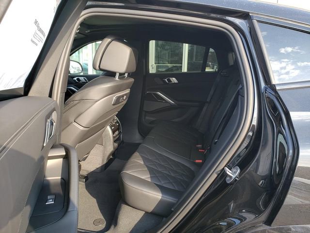 New 2026 BMW X6 xDrive40i image 11