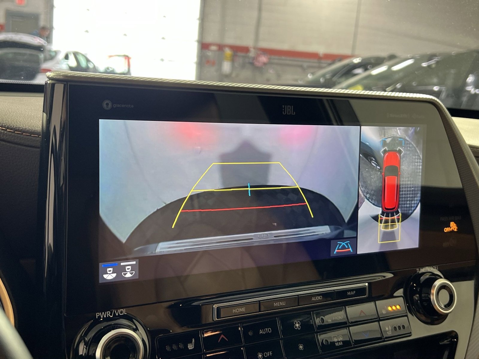 Used 2022 Toyota Highlander Platinum image 19