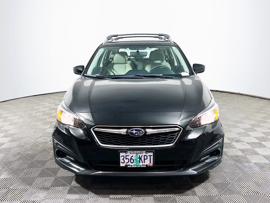 Used 2018 Subaru Impreza 2.0i Premium image 3