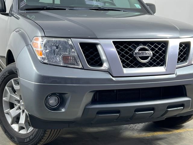 Used 2020 Nissan Frontier SV image 32