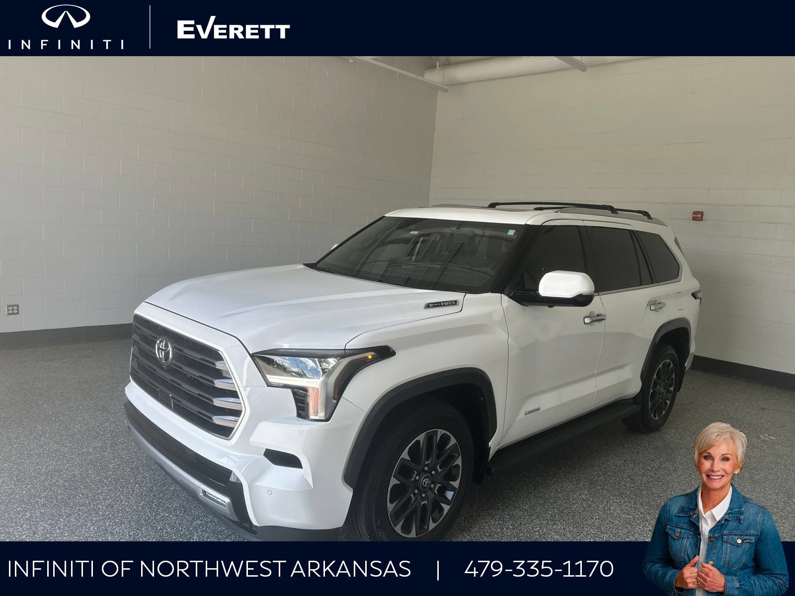 Used 2025 Toyota Sequoia Limited w/ Tow Technology Package AWD/4WD image 1