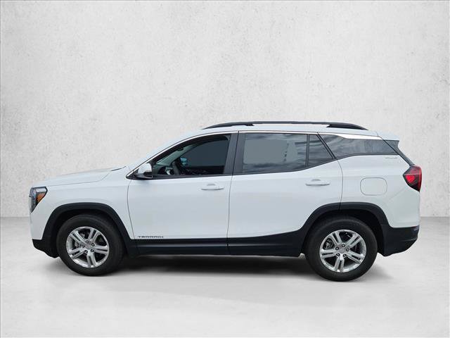 Used 2022 GMC Terrain SLE w/ Driver Convenience Package FWD image 8