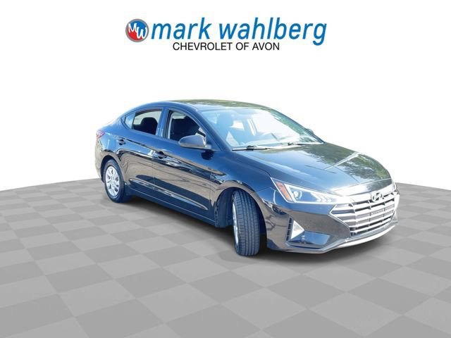 Used 2019 Hyundai Elantra SE w/ Cargo Package FWD image 2