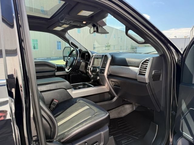 Used 2019 Ford F350 Platinum w/ Platinum Ultimate Package AWD/4WD image 22