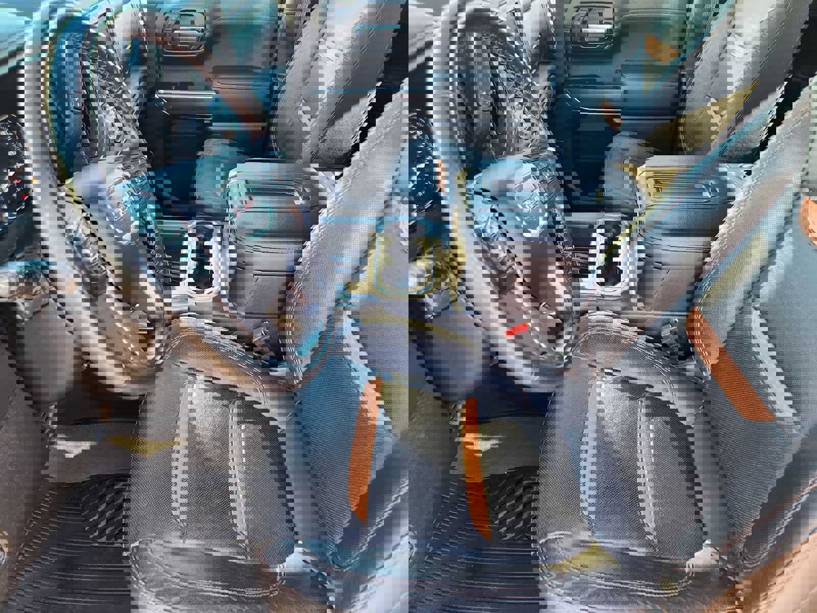 Used 2020 GMC Sierra 1500 AT4 w/ AT4 Premium Package image 7