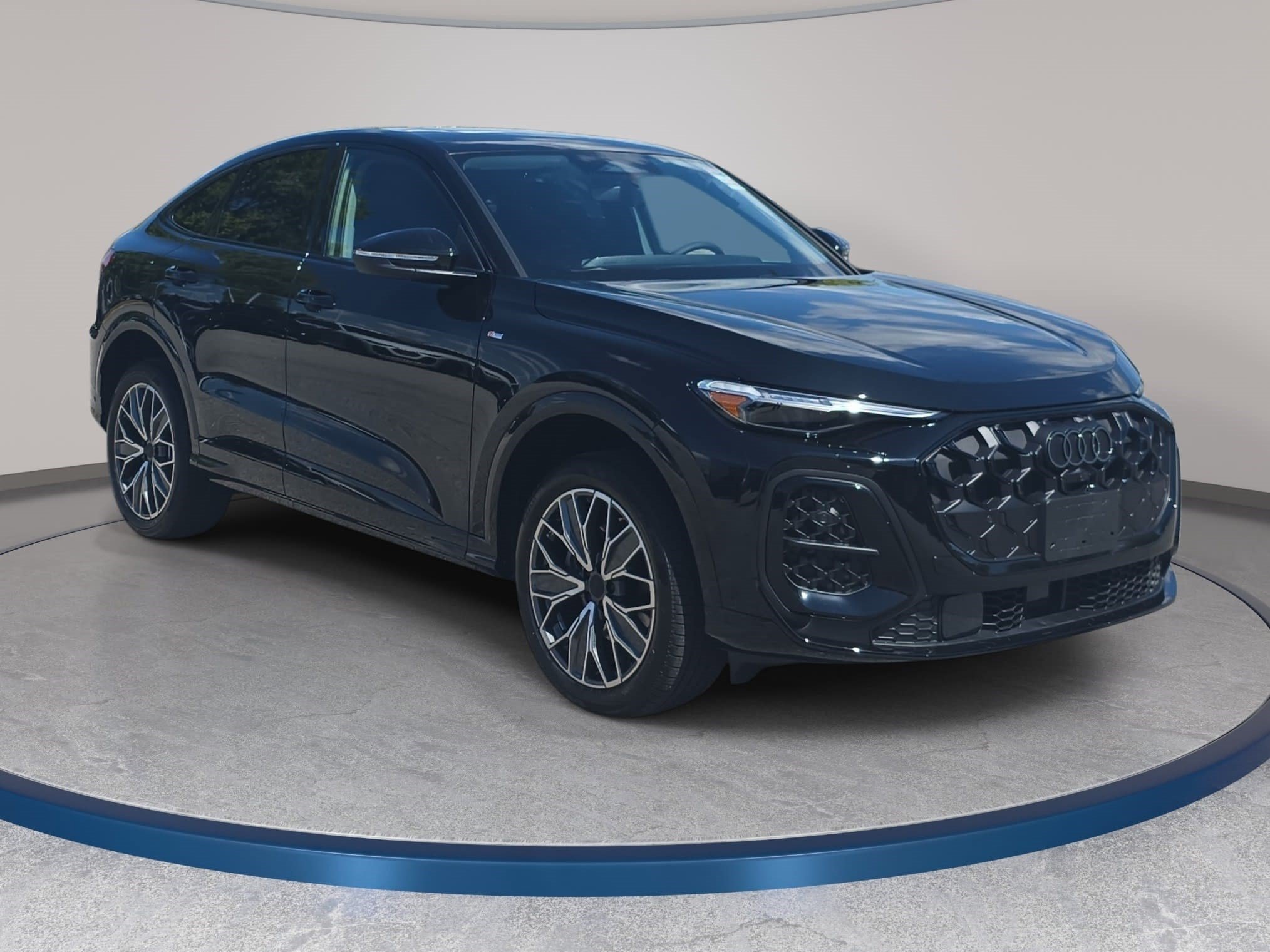 New 2026 Audi Q5 Premium Plus AWD/4WD image 3