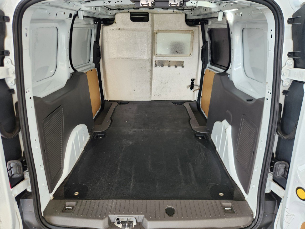 Used 2020 Ford Transit Connect XL w/ CNG/LPG Engine Prep Package image 8