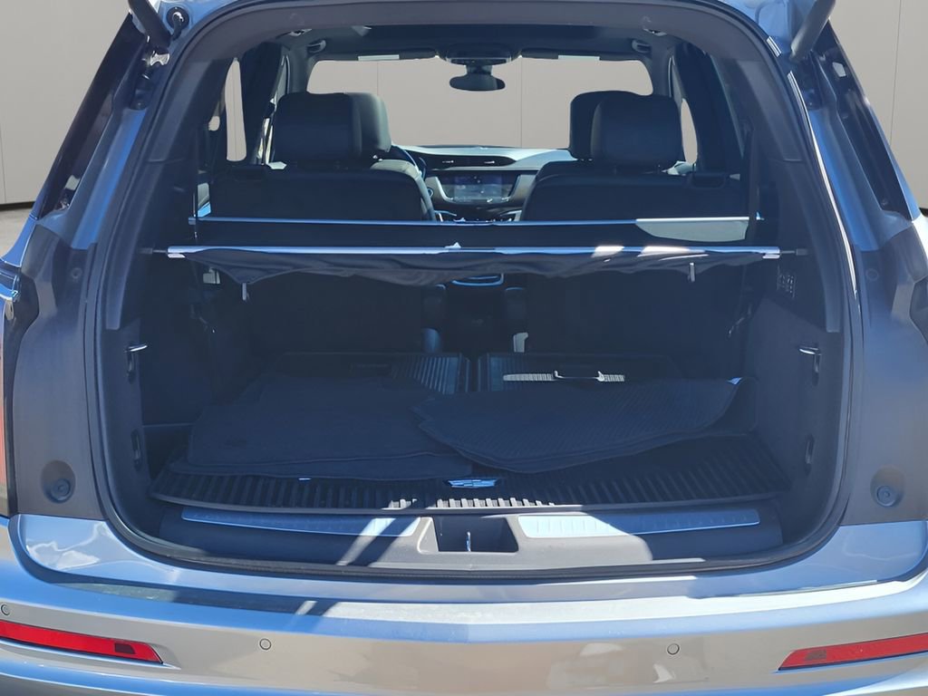 Used 2024 Cadillac XT6 Sport image 28