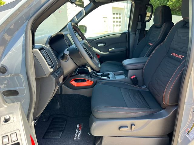 Used 2024 Nissan Frontier PRO-4X w/ Off-Road Protection Package AWD/4WD video 4
