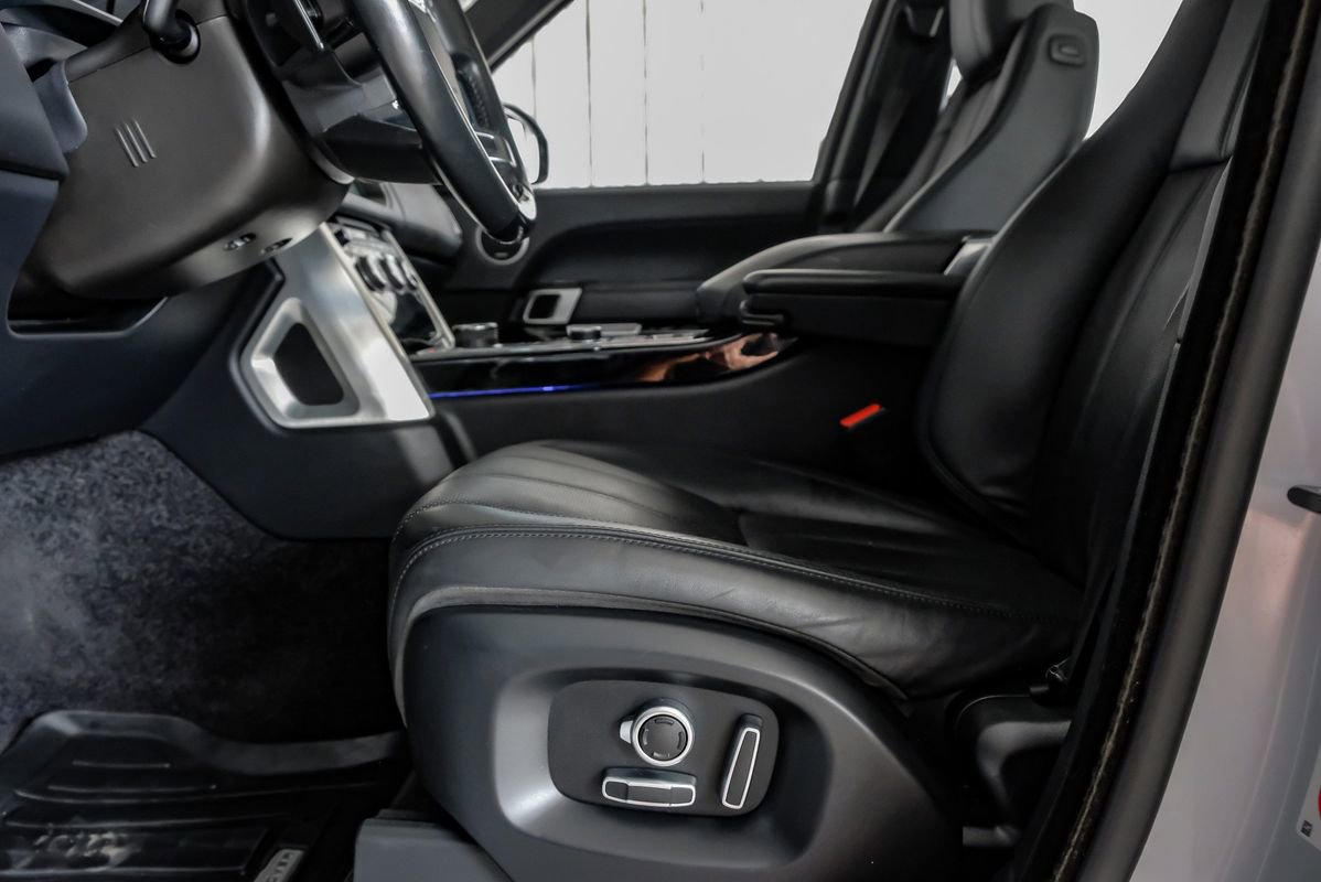 Used 2017 Land Rover Range Rover Supercharged image 30