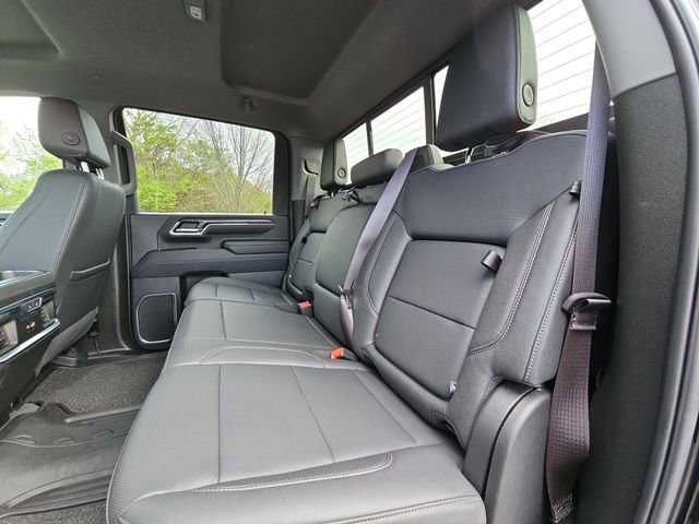 Used 2024 Chevrolet Silverado 2500 LTZ w/ LTZ Premium Package image 26