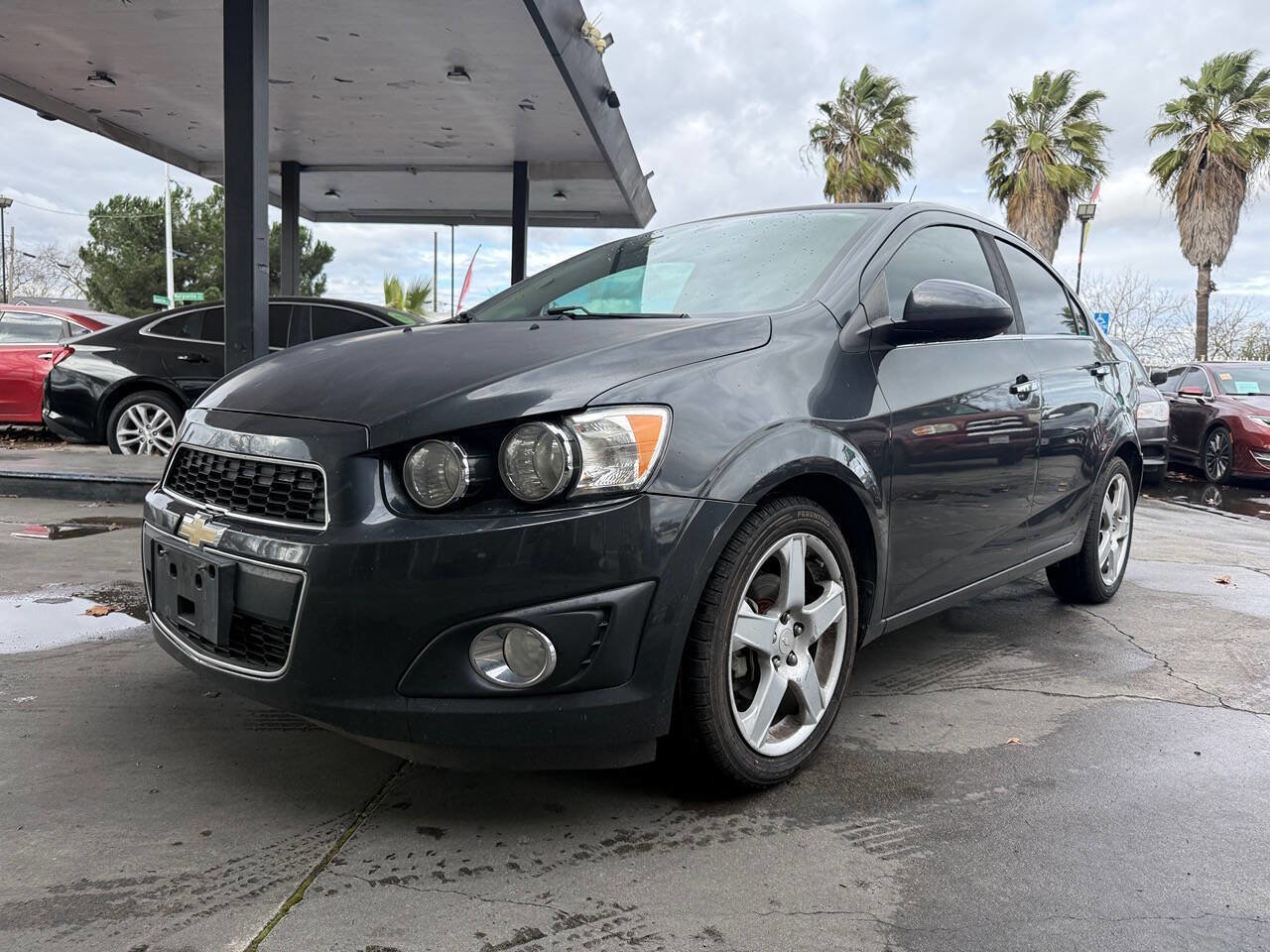 Used 2015 Chevrolet Sonic LTZ image 41