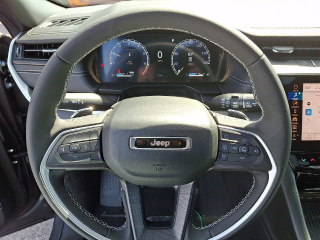 New 2026 Jeep Grand Cherokee Altitude AWD/4WD image 15