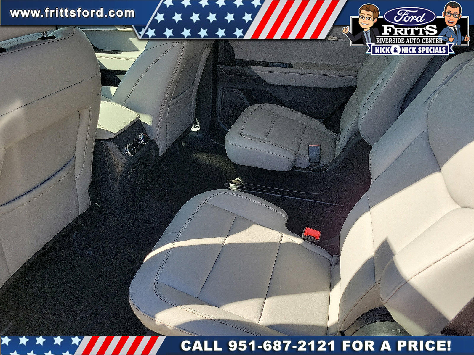 New 2026 Ford Explorer Active w/ Active Comfort Package image 15