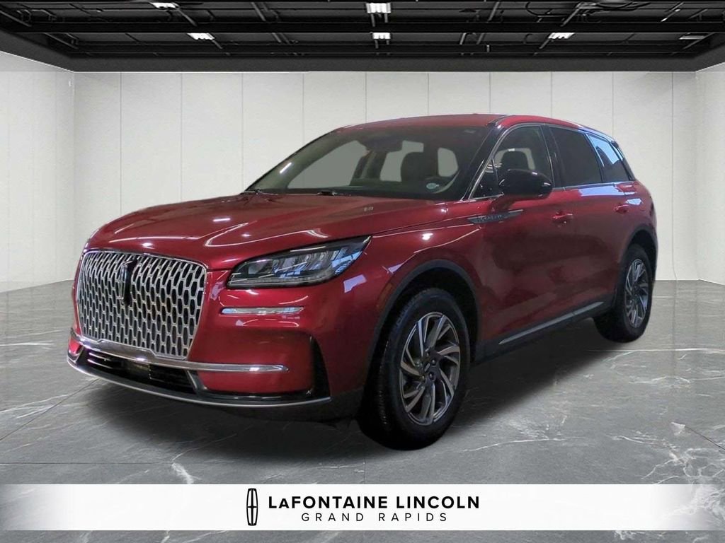 Certified 2023 Lincoln Corsair FWD w/ Towing Package image 1