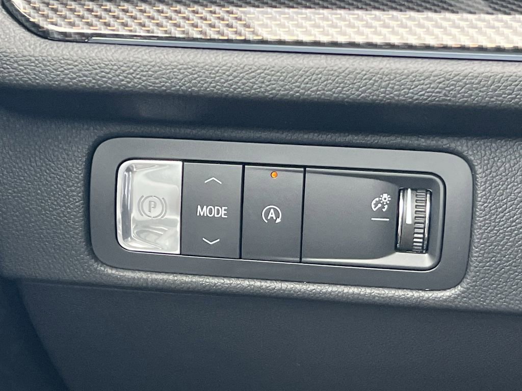 New 2026 Chevrolet Traverse High Country image 11