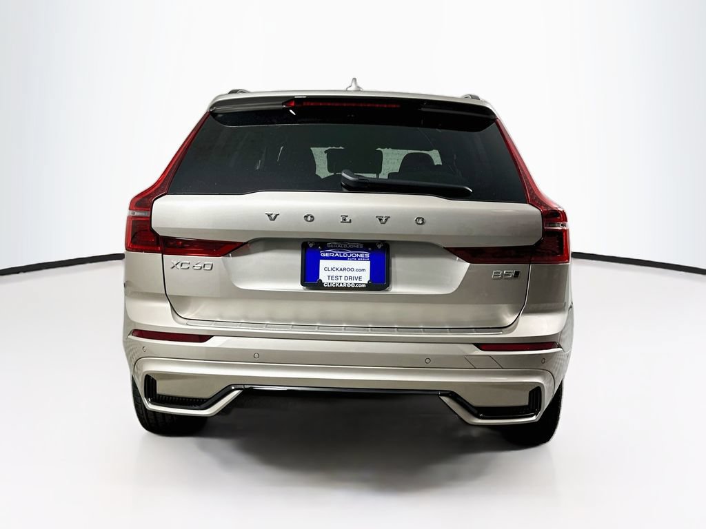 Used 2026 Volvo XC60 B5 Plus w/ Protection Package Premier AWD/4WD image 15