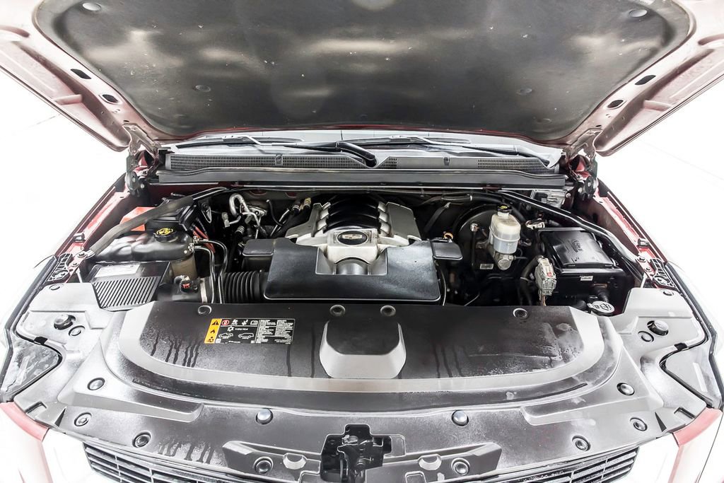 Used 2020 Cadillac Escalade Premium Luxury image 40