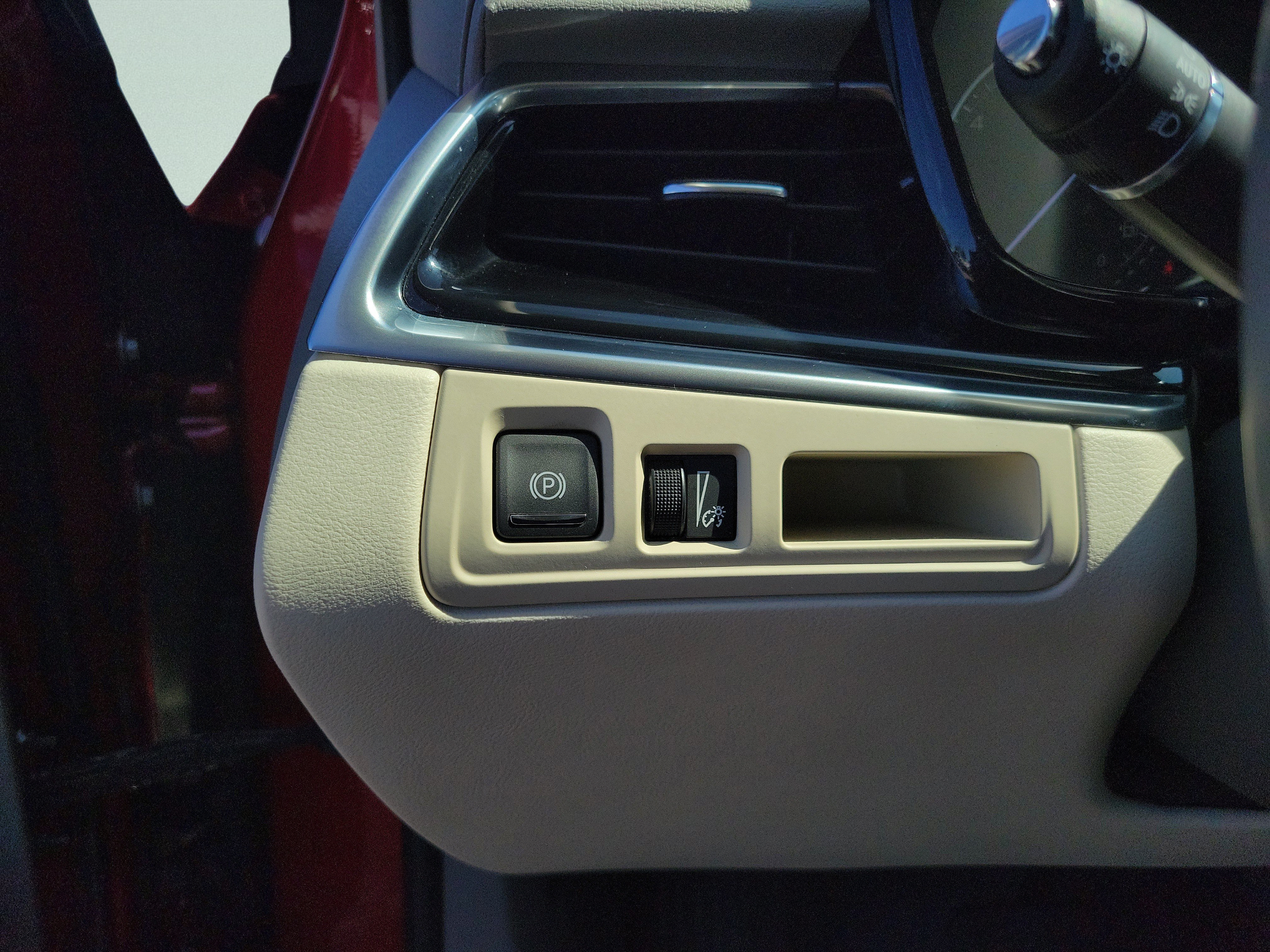 Used 2024 Cadillac XT6 Premium Luxury FWD image 20