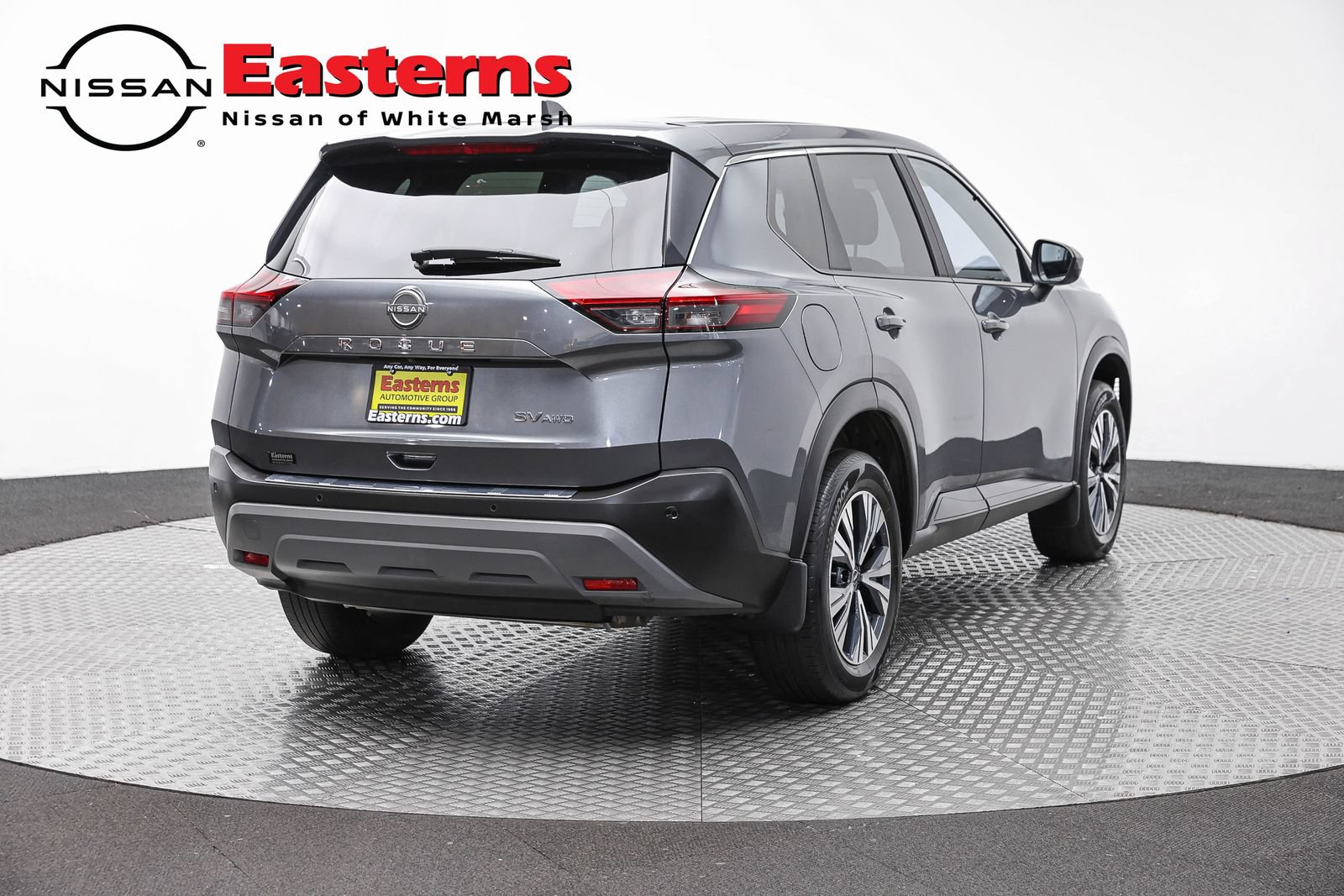 Used 2023 Nissan Rogue SV AWD/4WD image 5